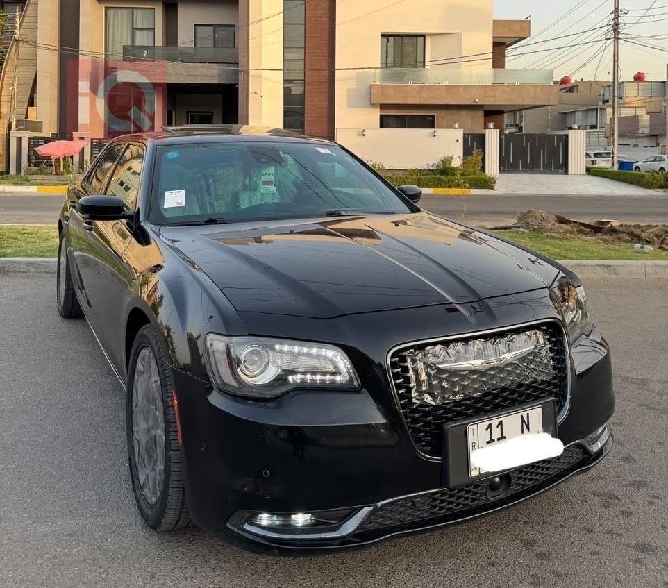 كرايسلر 300